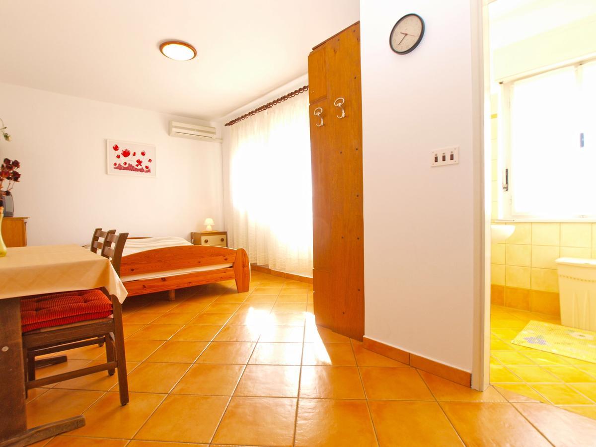 Apartments Mirela 1554 PUY 외부 사진